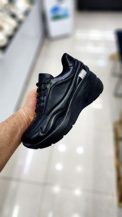 کفش پیاده روی مشکی