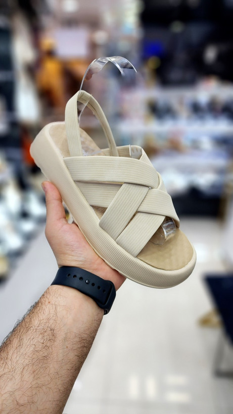 کفش کرمی تابستانی