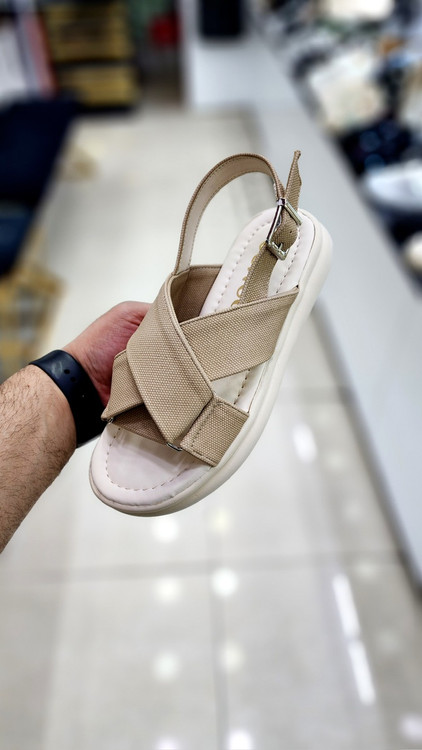 صندل پیاده روی