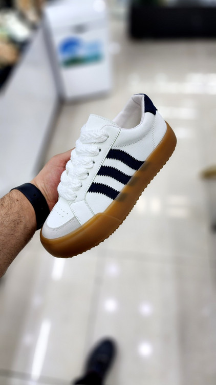 ادیداس رویال