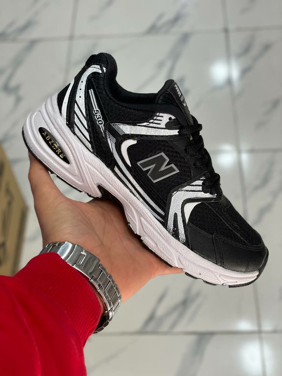 تمام مشکی جذاب