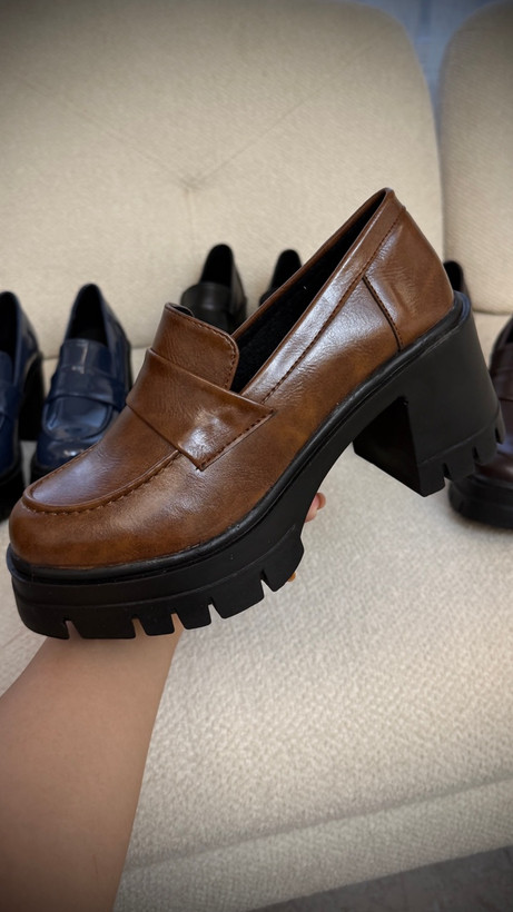 پاشنه بلند عسلی