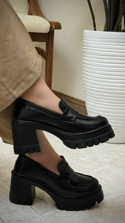 لوفر پاشنه دار