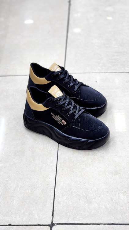 کتونی لژدار تمام مشکی