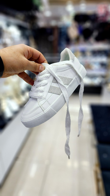 ونس ساده سفید طوسی ترند