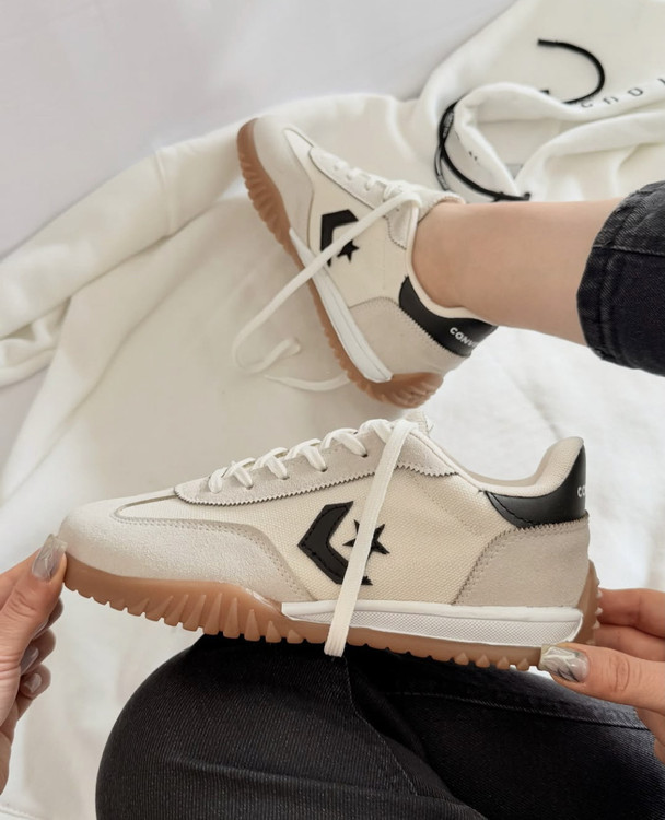 عشق دخترانه