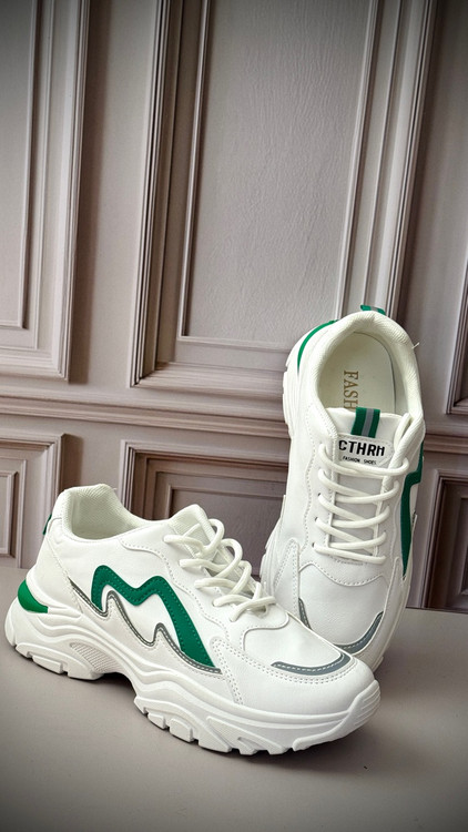 دخترانه و اسپورت