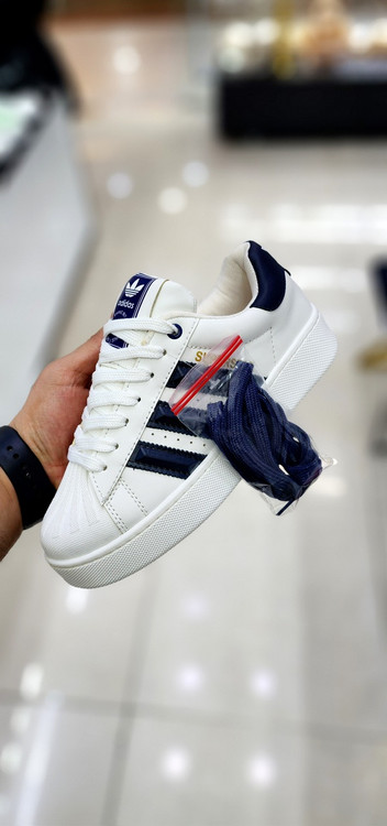 کتونی حرفه ای ادیداس مدل سوپر استار