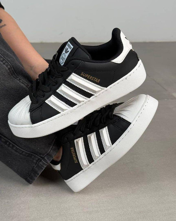 کفش تمام راحتی ادیداس