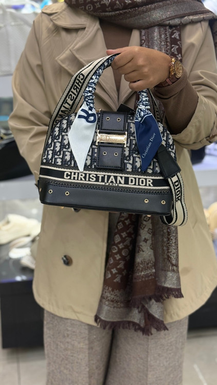 کیف خاص و ترند زنانه و دخترانه دیور