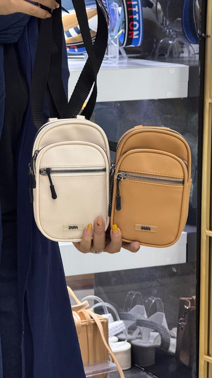 کیف دوشی رنگ کرم و قهوه ای زارا مارکدار