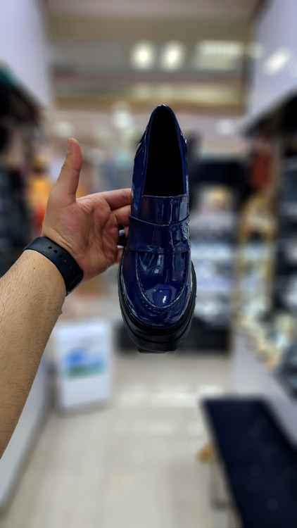 سرمه ای رنگ خاص