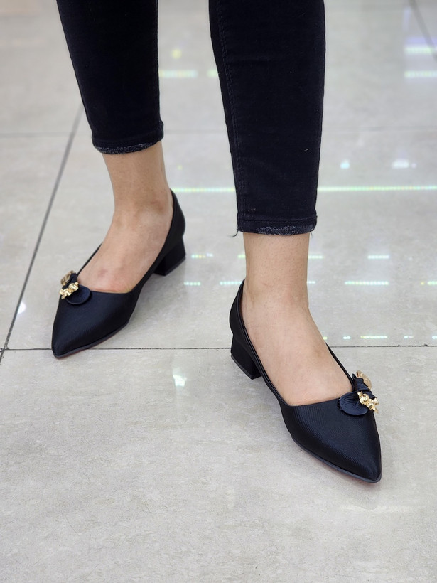 کفش راحت برای مهمانی هاتون