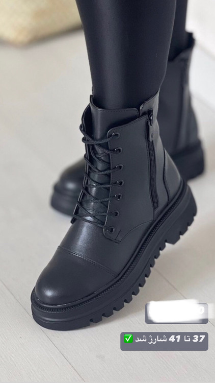 نیمبوت سربازی دخترانه