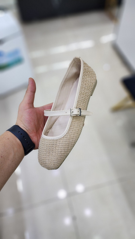 بابت تبریز رنگ کرم شیری