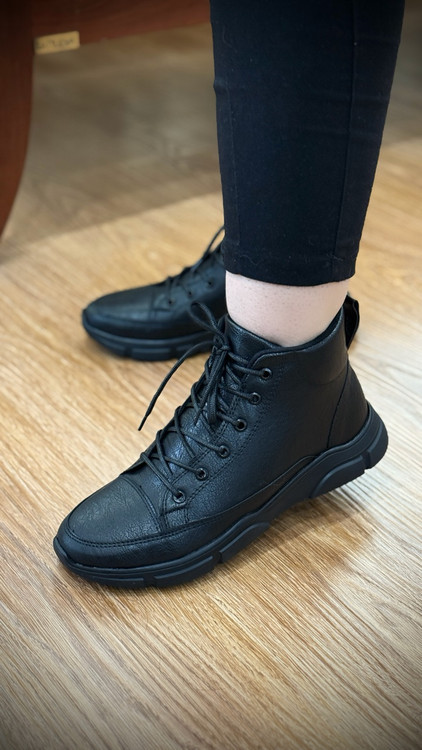 کفش ساقدار بندی زنانه