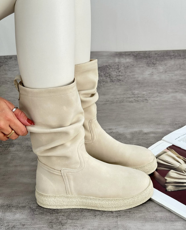 چکمه دخترانه فوق العاده خاص و جذاب