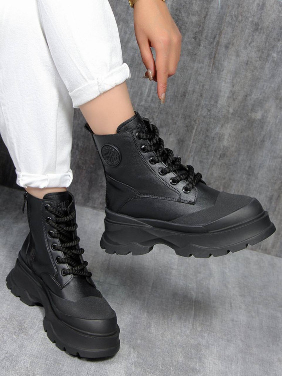 نیمبوت بندی لژ دار