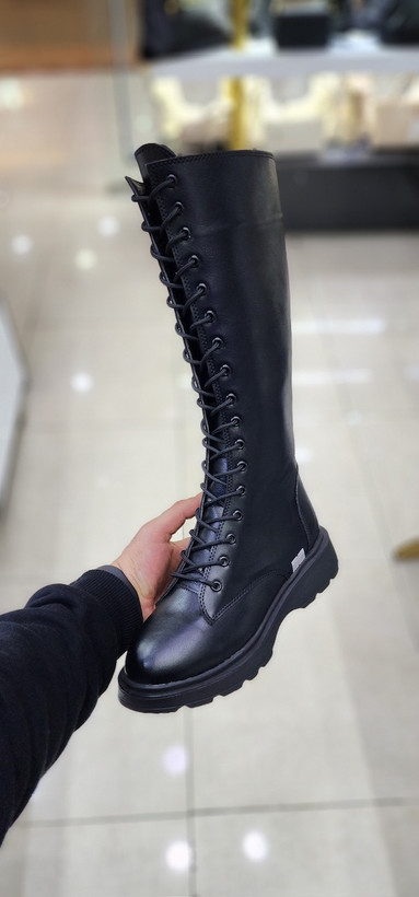 کفشی برای زمستان سرد شما