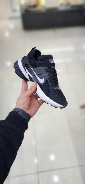 کتونی وی تو کی بسیار با کیفیت