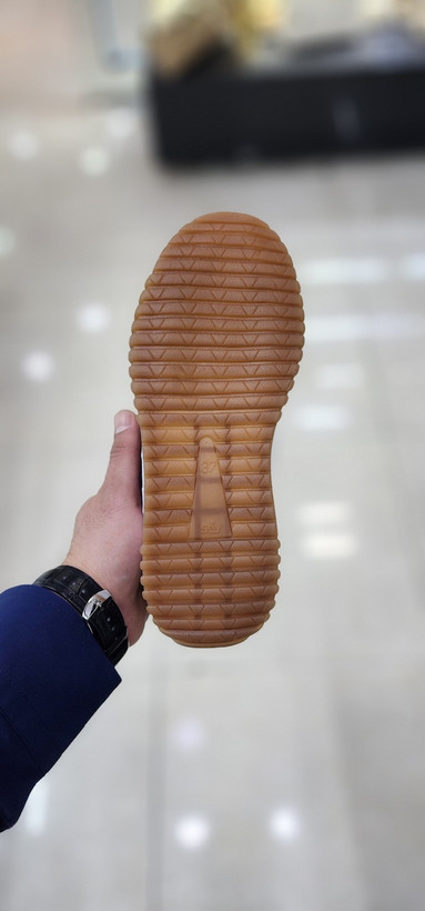 کفش تبریز با طراحی منحصر بفرد و عالی