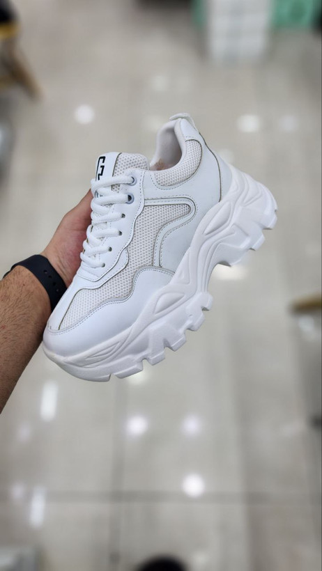 کتونی ای برای بلند کردن قد