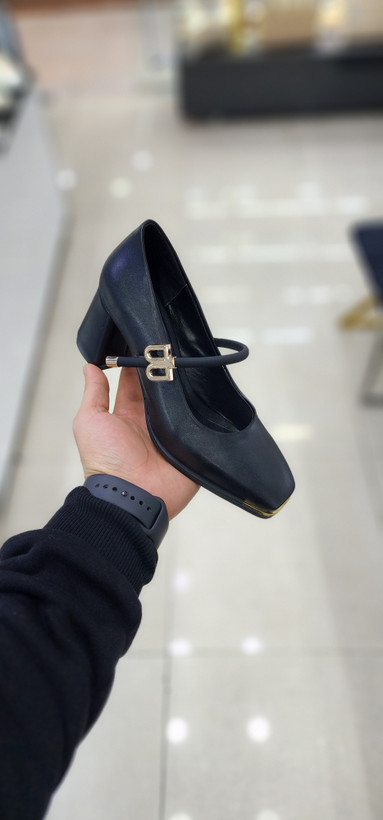 کفش عروسی و مهمانی های نیمه شب