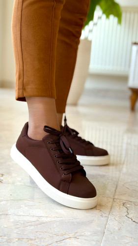 ونس زیره سفید قهوه ای رنگ