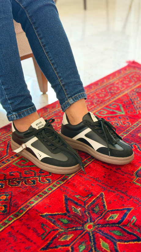 قشنگ و زیبا