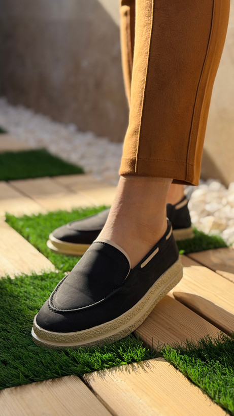 کالج رسمی و ساده برای استفاده روزانه