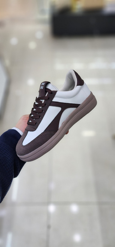 کتونی بعل سگک خیلی متفاوت دخترانه و کیوت