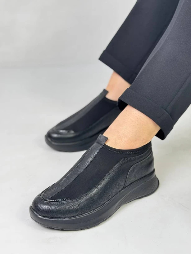 کفش تمام طبی فوق العاده راحت و نرم