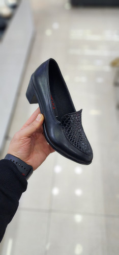 کفش تممام طبی زنانه