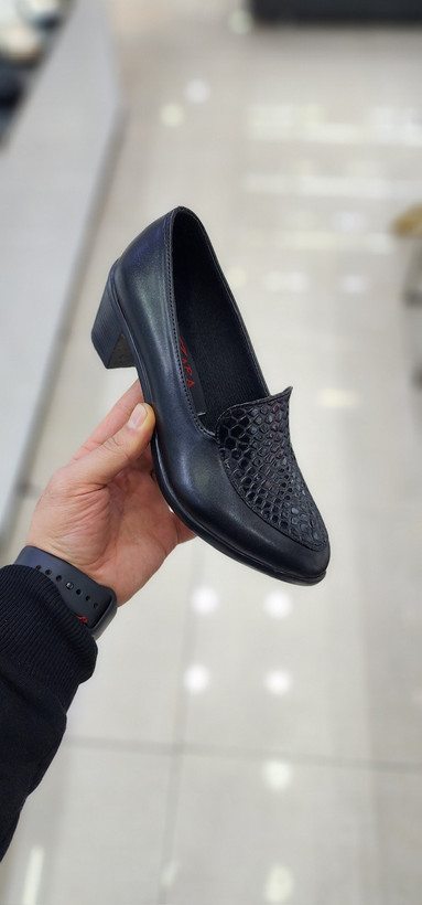 کفش تممام طبی زنانه