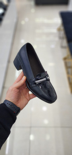 کالج نگینی زنانه تمام طبی