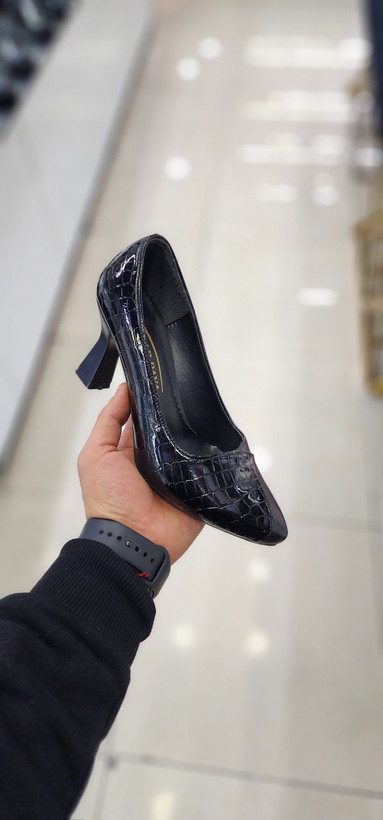 کفش پاشنه دار مجلسی