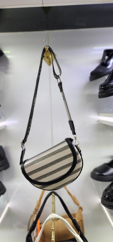 کیف دوشی کوچک