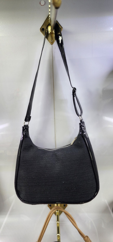 کیف دوشی سایز متوسط مشکی دخترانه