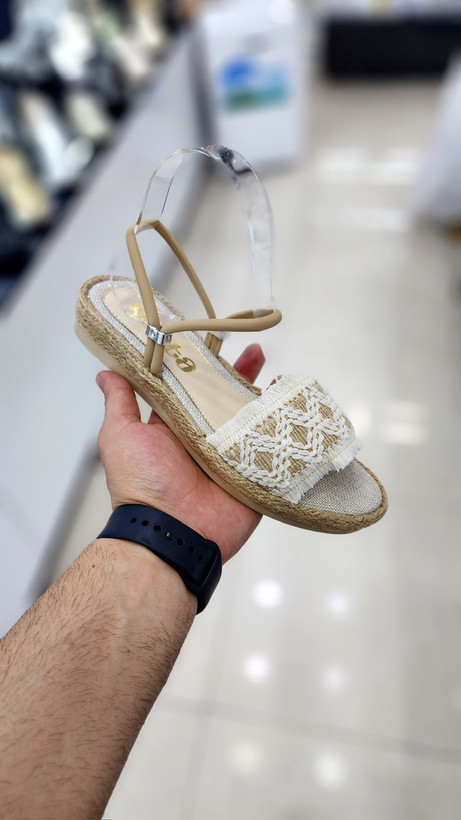 کفش طرح کنفی شیک و پیک