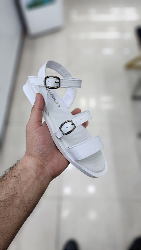 صندل تابستانی رنگ سفید برای روزانه